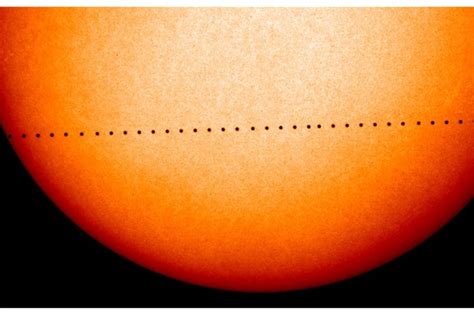 Merkurius Melintas Di Depan Matahari Hari Ini Antara News