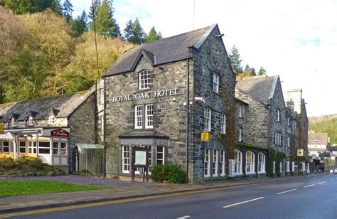 Royal Oak Hotel At Betws Y Coed © Mike Smith Geograph Britain And Ireland