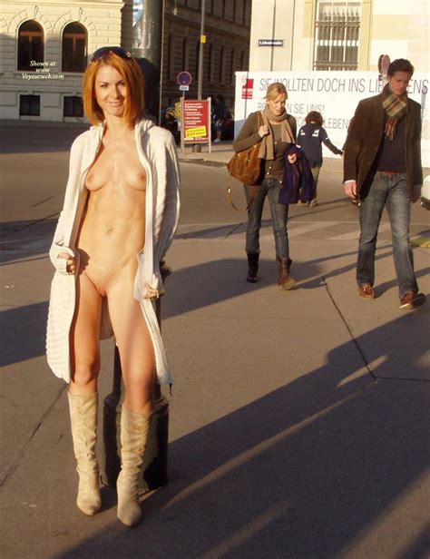 Nude In Public Zoionaxereca