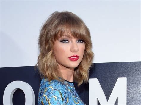 Taylor Swifts Songwriting Memos Reveal Secrets About 1989 Tracks