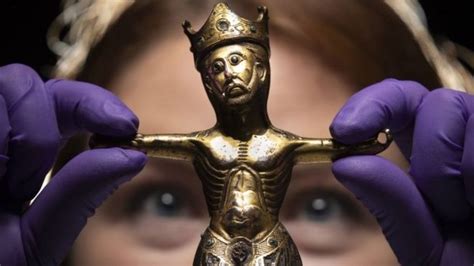 800 Year Old Christ Figure Returns To York After Two Centuries Photo