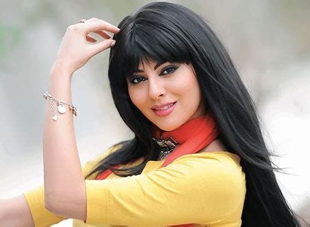 شاهد تأثر الفنانة هبة الدري بعد عرض مشهد الاعتداء عليها في مسلسل عبرة شارع. الممثلة العراقية ... مريم حسين - منتديات درر العراق