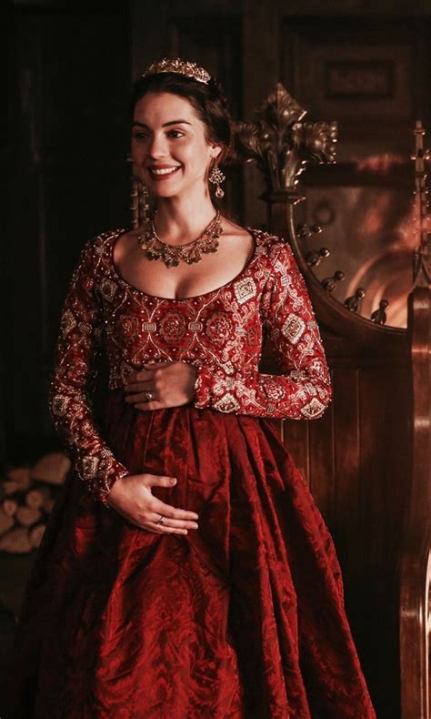 Long May She Reign Reign Fashion Reign Dresses Reign Outfits