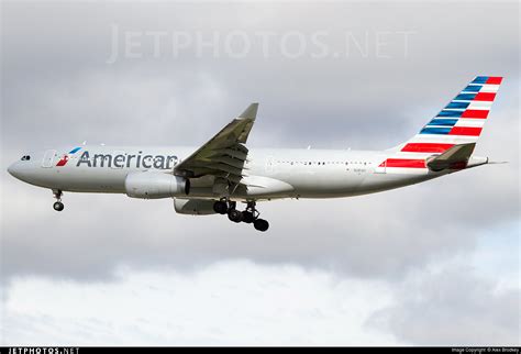 N281ay Airbus A330 243 American Airlines Alex Brodkey Jetphotos
