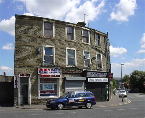 Furnished burnley apartments for rent, sublets, temporary and corporate housing rentals. "Union Cabs" 20 Plumbe Street, Burnley, Lancashire, BB11 ...