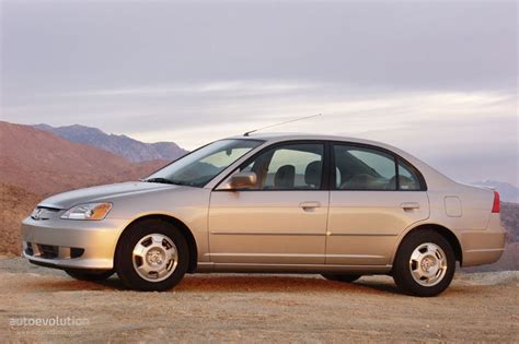 HONDA Civic Sedan specs & photos - 2003, 2004, 2005 - autoevolution