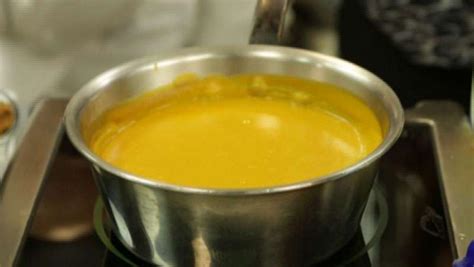 white house sweet potato soup with granny smith apples and honey recipe rachael ray show