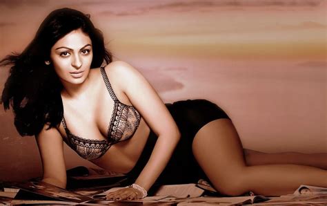 Top Best Movies Of Neeru Bajwa