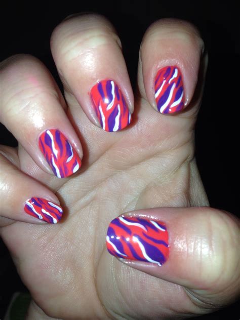 Nails Nail Art Stripes Striped Nails Fabulous Nails Nail Ideas