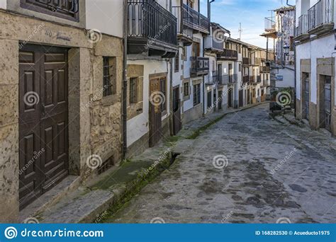 Ruas E Fachadas Arquitetônicas De Candelario Salamanca Espanha Foto de
