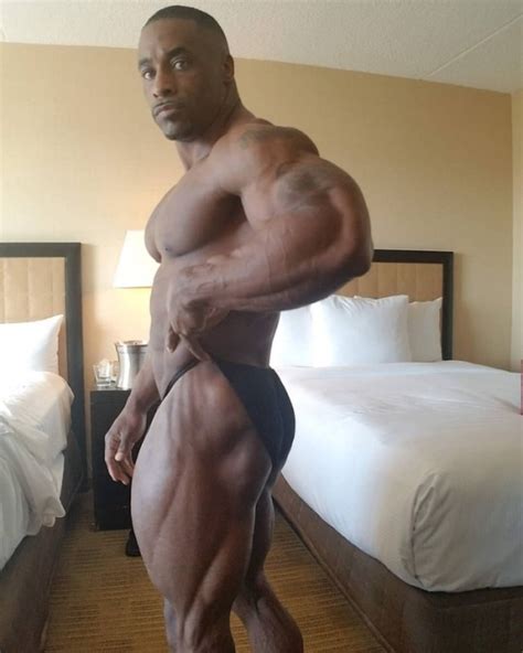 Most Liked Posts In Thread Dectric Lewis Well Hung Bodybuilder