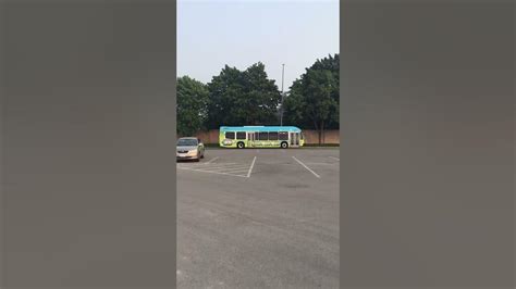 Shorts Yrt E1922 Arriving At Yrt Newmarket Bus Terminal Parking Lot