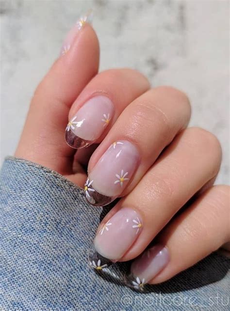 Beautiful Short Acrylic Natural Nails Designs In Spring And Summer Keep Creating