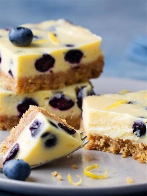 Easy Blueberry Cheesecake Bars With Shortbread Crust Recipe Cheesecakes World