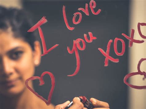 15 Romantic Gestures For Him To Make Him Smile