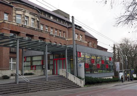 Wir von provisionsfrei.net wollen dir helfen, deine passende wohnung in borbeck (essen) zu finden. Zum Jahresende gehen im Marienhospital und im Vicenz ...