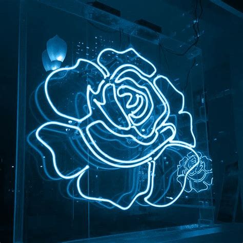 See more ideas about blue aesthetic, neon signs, neon words. ѕιмρℓιςιту ιѕ тнє υℓтιмαтє ѕσρнιѕтιςαтισи | «aes;blue ...