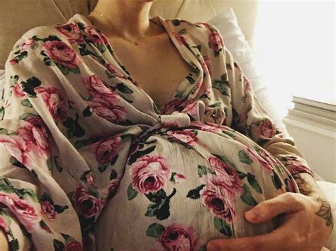 pin de Елена Демьянчик en Беременность en 2020 moda para embarazadas fotos mujer embarazada