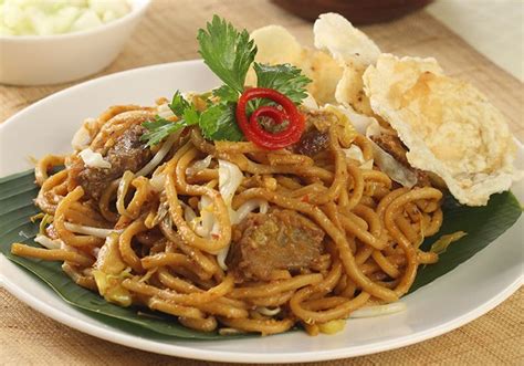Sehingga kebanyakan mencari alternatif lain untuk menu makanan pada sore hari, demikian juga dengan masakan nasi goreng yang juga. Stop Makan Mi Goreng dengan 2 Bahan Tambahan Ini, Efeknya ...