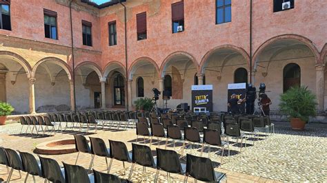 Tutto Esaurito A Bologna Il Primo Festival Dello Stress Lo