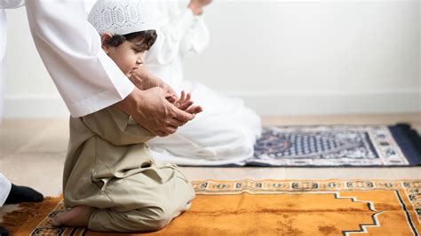 The Etiquette And Sunnah Of Making Dua Muslim Hands Uk