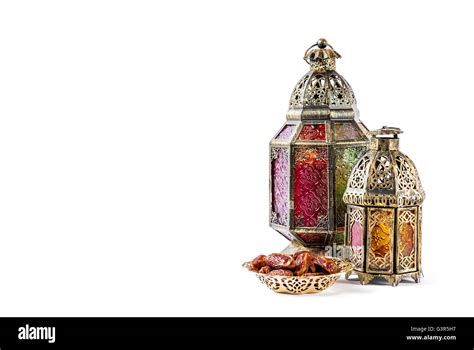 Ramadan Lantern Hi Res Stock Photography And Images Alamy