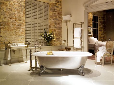 23 Luxury Bathrooms To Create A Hotel Feel At Home Luxury Bathroom