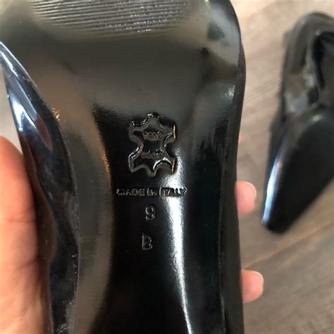 Versani Shoes Versani Patent Leather Scalloped Pumps Poshmark