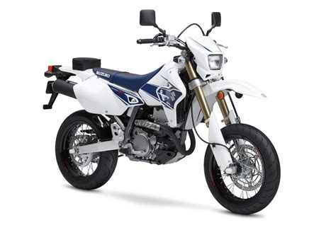 Always balance the wheel after repairing a puncture or replacing the tire. Suzuki DR-Z 400SM