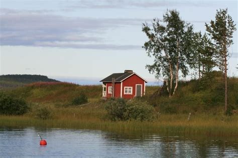 Cottage On Lake Inari Lapland Finland