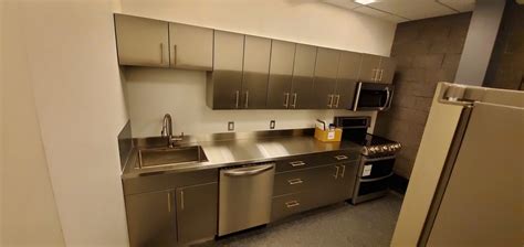 Wholesale kitchen cabinets & ready to assemble (rta) kitchen cabinets. Stainless Steel commercial kitchen cabinets. | SteelKitchen