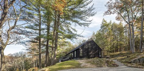 Photo 4 Of 21 In A Black Gable Home Opens Wide To The Appalachian