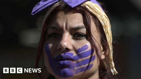 In Pictures Global Protests Denounce Violence Against Women