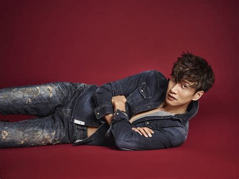 Born on july 14, 1985, he began his career as a model in 2007 and then made his acting debut in the 2008 television drama the scale of providence. lee kwang soo is best known for being a cast member of the popular variety show. Lee Kwang Soo Named New Model For Buckaroo | Soompi