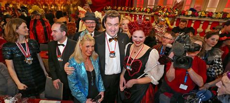 Markus soder so verkleidet sich der neue starke mann der csu from www.schwaebische.de. Warum die Fastnacht in Franken 2019 harmlos war