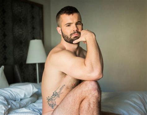 Simon Dunn desnudo el hombre más sexy del mundo según Attitude CromosomaX