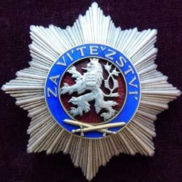 Téma řád bílého lva na wiki.blesk.cz. Československá vojenská vyznamenání (2): Vojenský řád ...