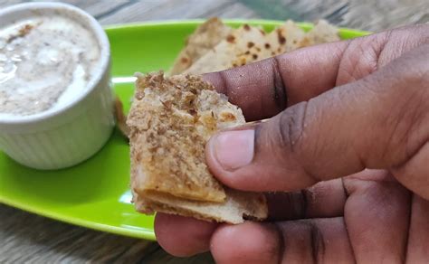 1 cawan = 250 gm 3/4 cawan = 190 gm 1/2 cawan = 125 gm 1/4 cawan = 80 gm 1 sudu besar = 15 gm 1 sudu kecil = 10 gm. Gahat ke Paranthe Recipe | Horse gram paratha | Kollu ...