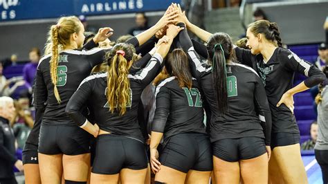 Womens Volleyball Picked To Finish Second In Big West Hawaii Athletics