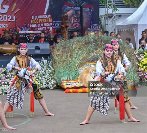 The Reog Ponorogo Dance Carnival Submitted To Unesco Is A Traditional