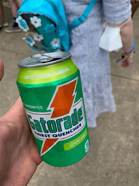 Canned Gatorade At Lollapalooza This Is A Wet Dream Come True Gatorade