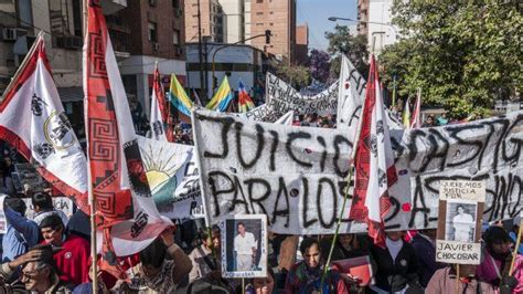 Un peritaje realizado por expertos de la policía federal reveló que la bala que disparó chocobar y mató al. Caso Chocobar: el juicio por el crimen del líder indígena ...
