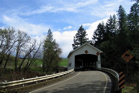 Sutherlin Or Covered Bridge Near Sutherlin Photo Picture Image