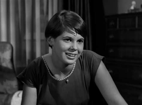 Kim Darby In The Fugitive Episode An Apple A Day 1965 Kim Darby