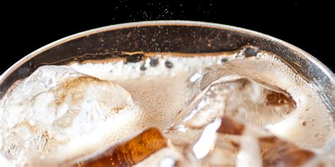 Does The Fizz In Soda Add To Our Sugar Cravings Huffpost