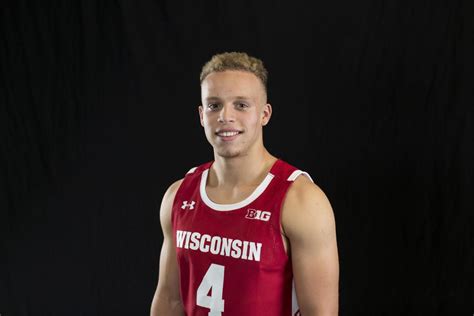 Get To Know The Players On Wisconsin Badgers 2019 20 Men S Basketball Team College