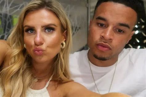 Love Island S Chloe Burrows And Toby Aromolaran Split After One Year Together Daily Record