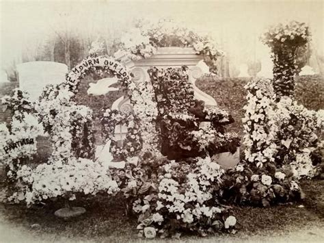 Beautiful Late Victorian Mourning Photograph Depicting An Abundance Of