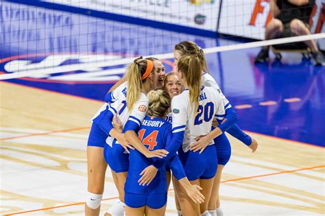 Florida Volleyball Back To Winning Ways In Sec Play Fanbuzz