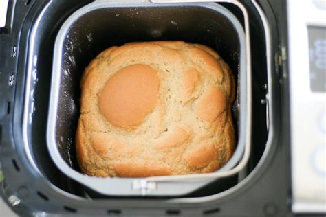 This fully automatic bread maker does it all, from kneading, to rising, to baking! Cuisinart Compact Bread Maker Recipes : Cuisinart Cbk 110 ...